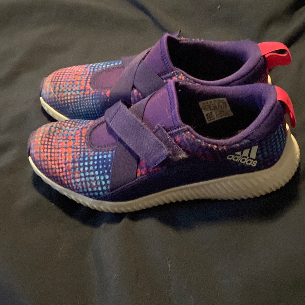 Adidas tennis shoes 2 1/2 girls